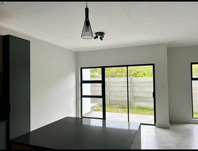 3 BEDROOM DUPLEX FOR SALE IN WESTBROOK